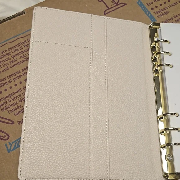 Stil Elegant Cream Leather Planner - Picture 2 of 4